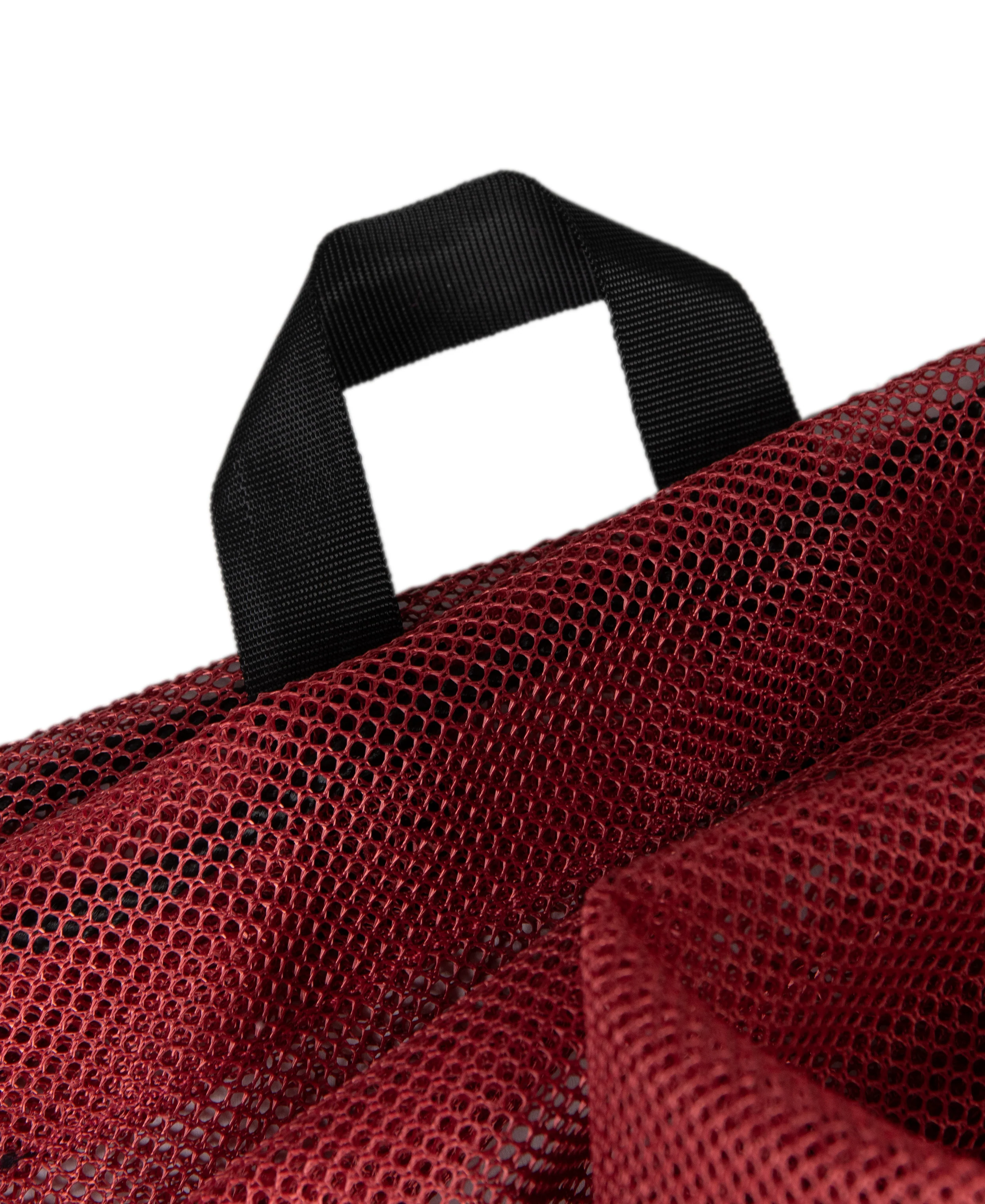 Bolsa para piscina de mesh arena One Go - Carmesí - Image 8